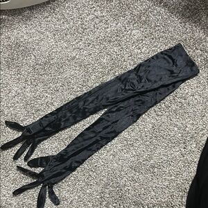 Elegant Black Women’s Gloves